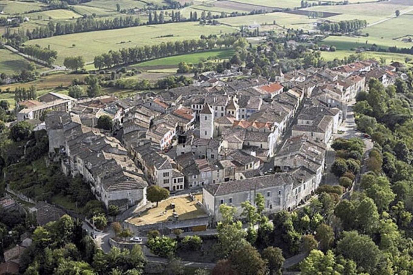 Le Gite Des Carmes Villa Lauzerte Exterior photo